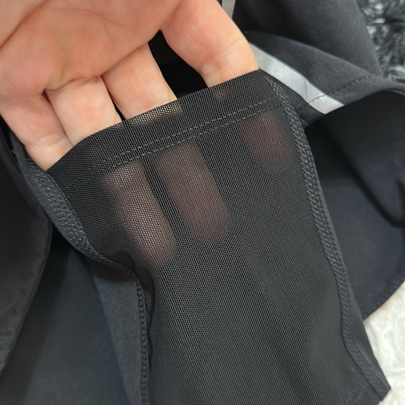 New Balance NYC Marathon 2-in-1 Impact Shorts, Large - Picture 5 of 9